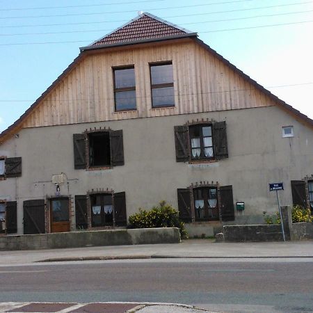 Chambre D Hote 1873 Frasne Εξωτερικό φωτογραφία