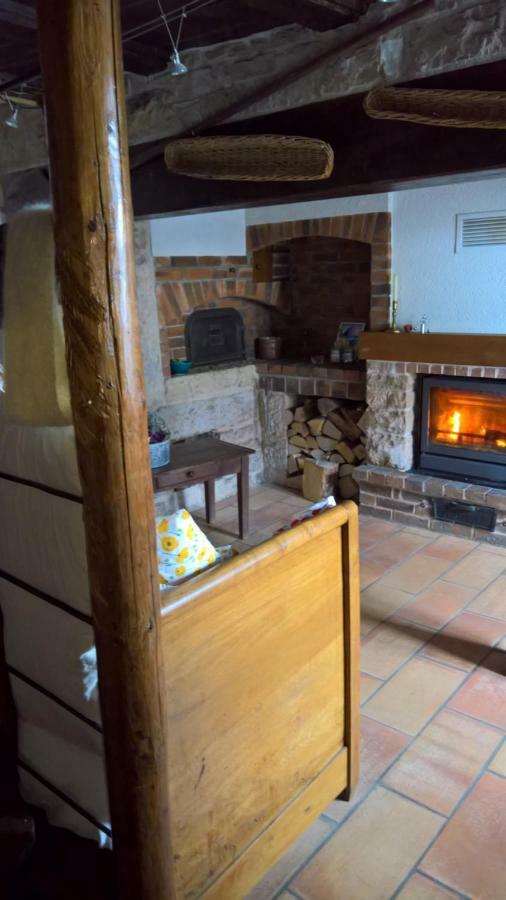 Chambre D Hote 1873 Frasne Εξωτερικό φωτογραφία